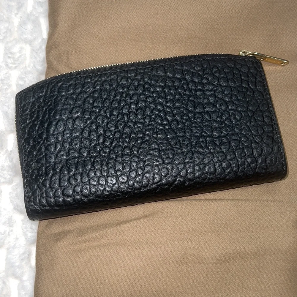 Burberry Leather Wallet-Authentic-NWT - Picture 3 of 7